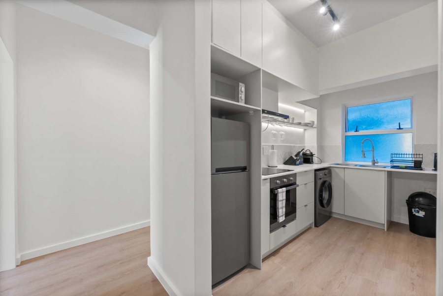 2 Bedroom Property for Sale in Sea Point Western Cape